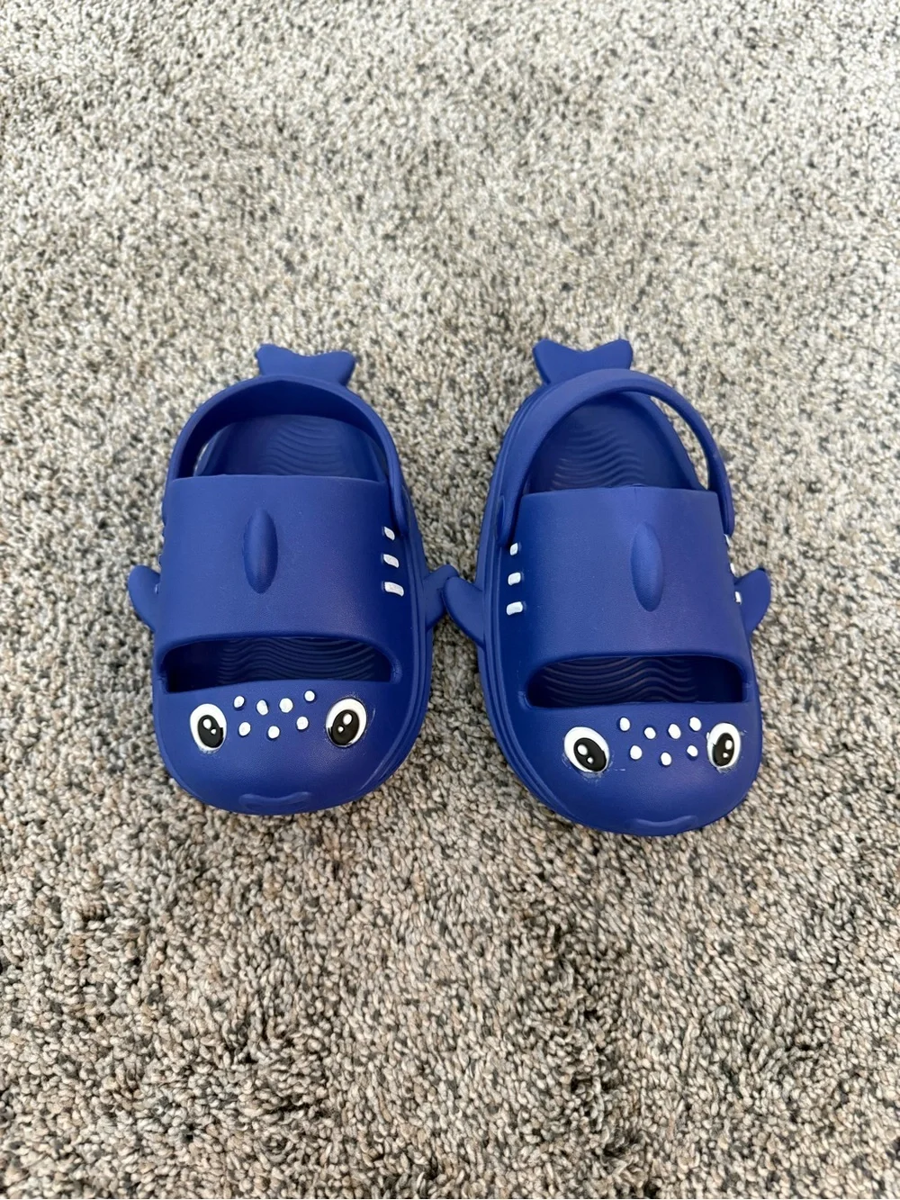 Kids Blue Whale Sandal Clogs - Cute Slip-On Water Shoes Size 6